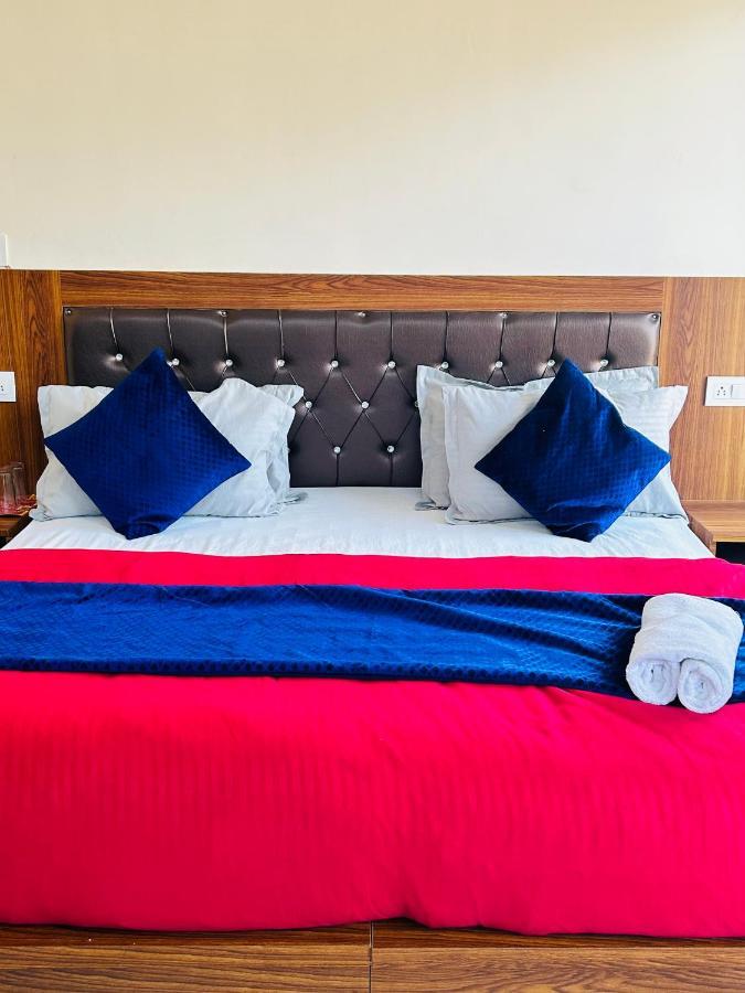 Chandra Palace Rishikesh Ngoại thất bức ảnh