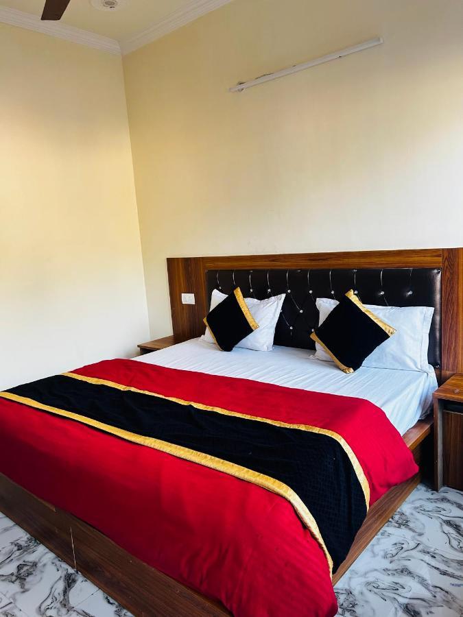 Chandra Palace Rishikesh Ngoại thất bức ảnh