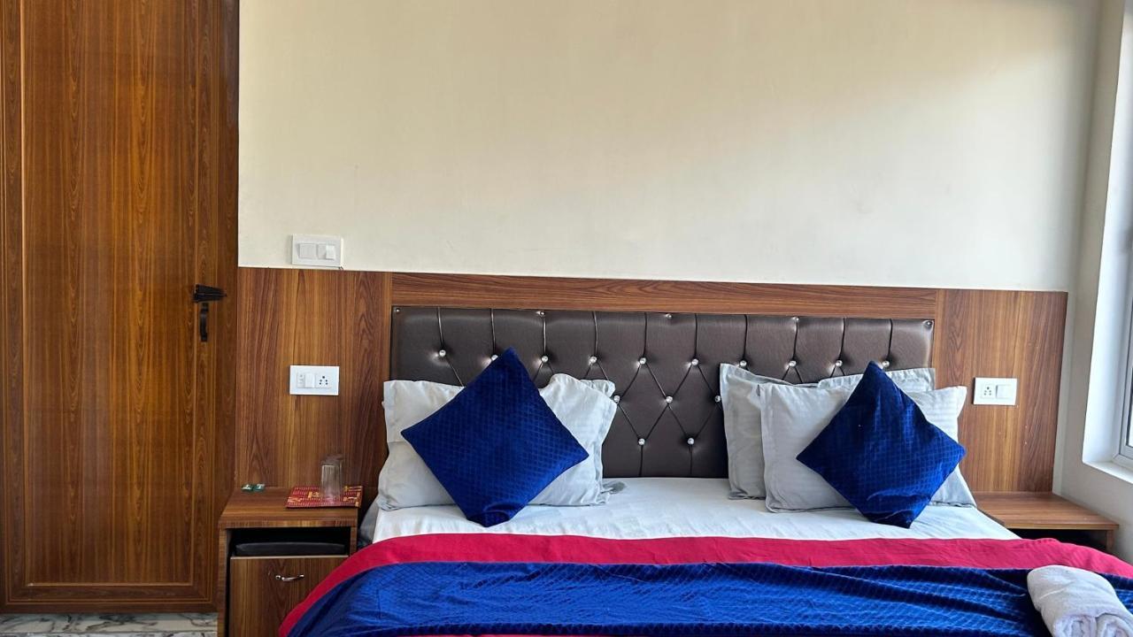 Chandra Palace Rishikesh Ngoại thất bức ảnh