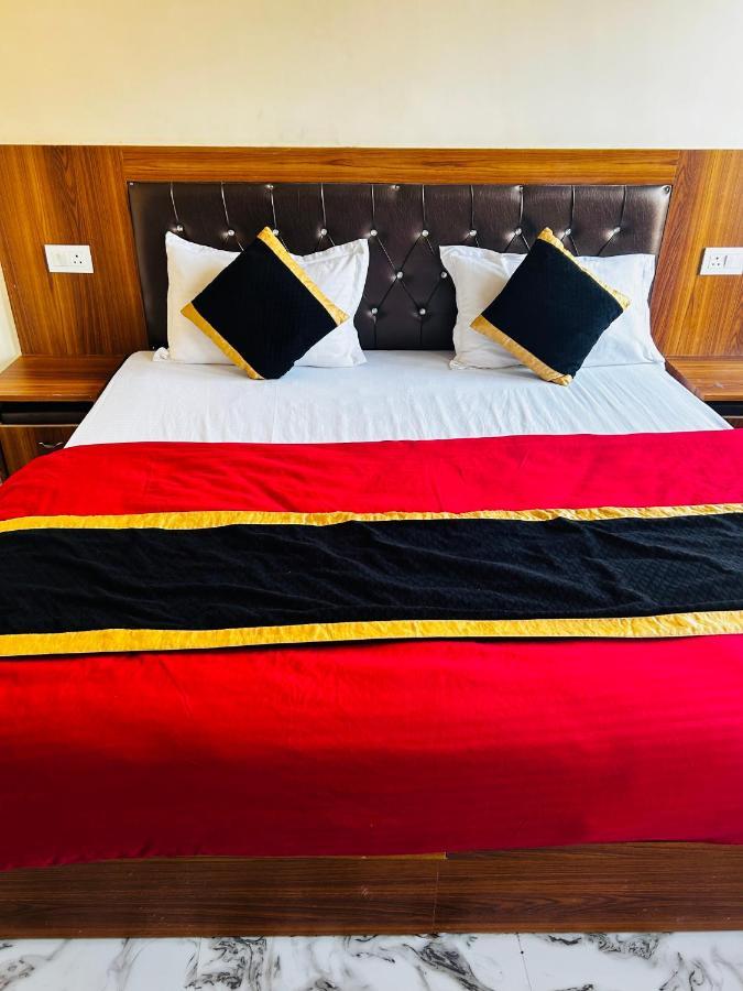 Chandra Palace Rishikesh Ngoại thất bức ảnh