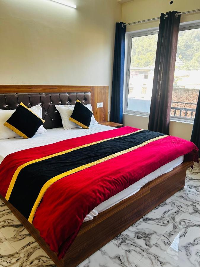 Chandra Palace Rishikesh Ngoại thất bức ảnh